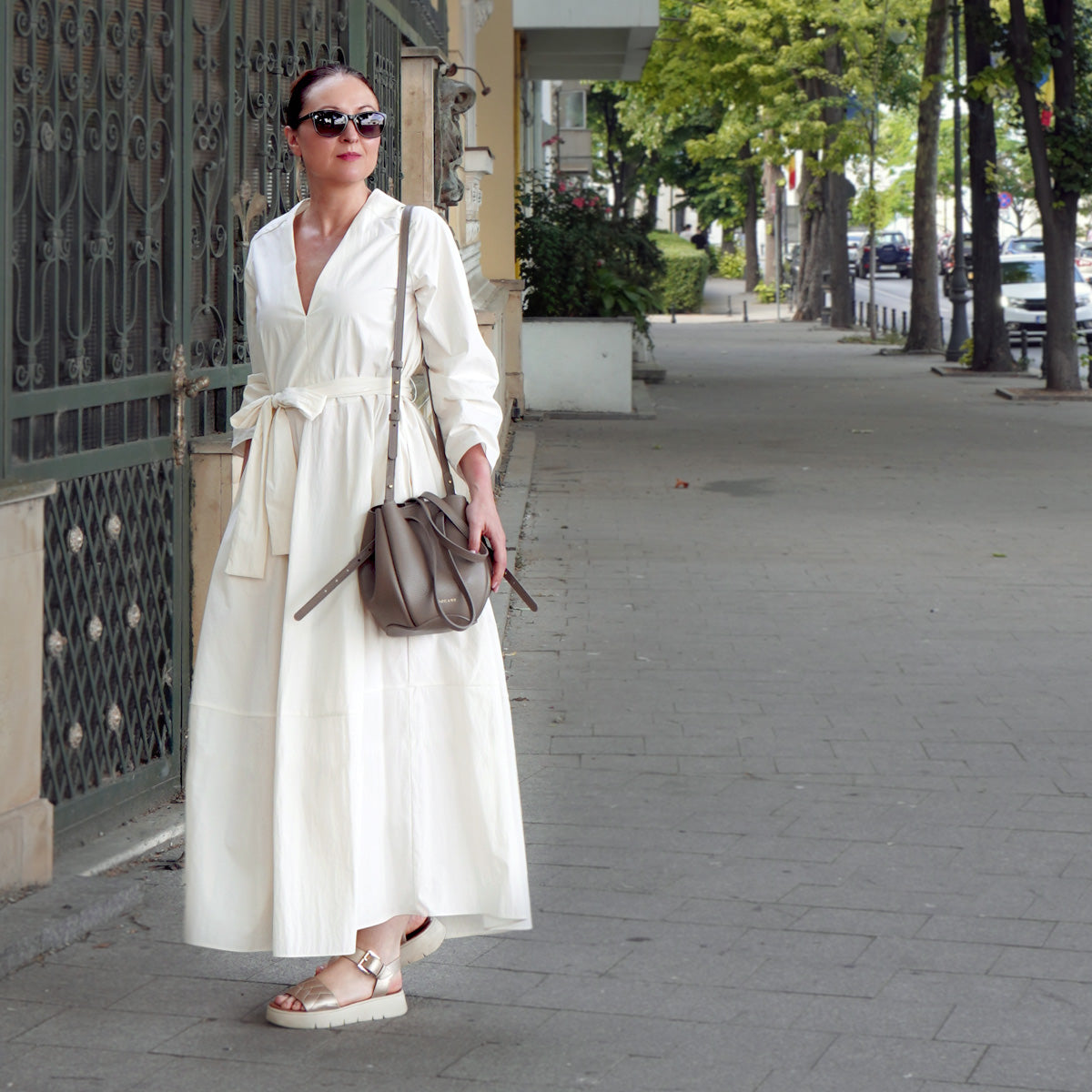 Mini Pétale Bag, Textured Leather, Dark Greige, with Extras